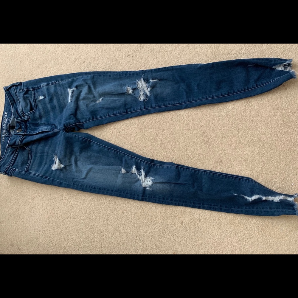 AEO HIGH WAISTED SUPER STRETCH DENIM!